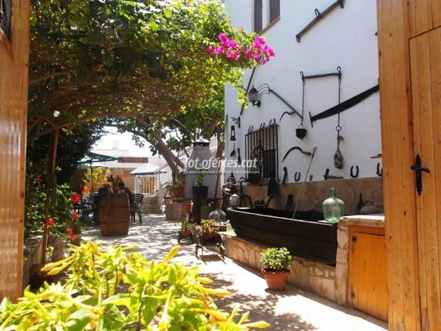 La Llar De Laura Guest House Ел Побленоу дел Делта Екстериор снимка