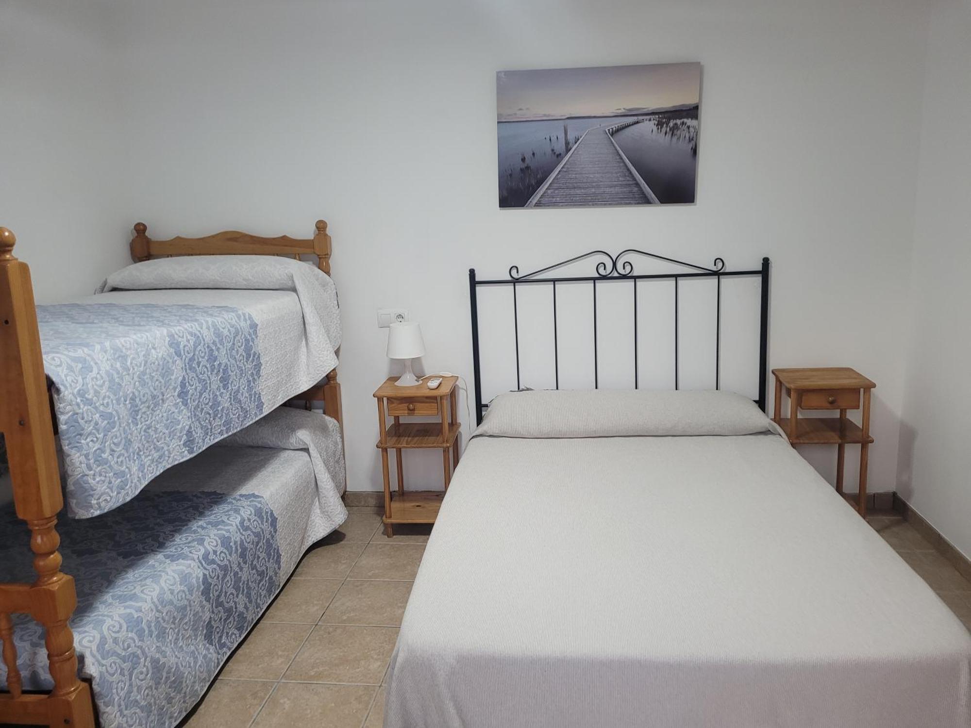 La Llar De Laura Guest House Ел Побленоу дел Делта Екстериор снимка